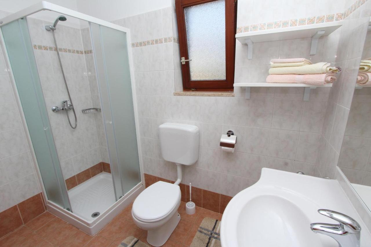 Apartments Mirela Ровінь Екстер'єр фото