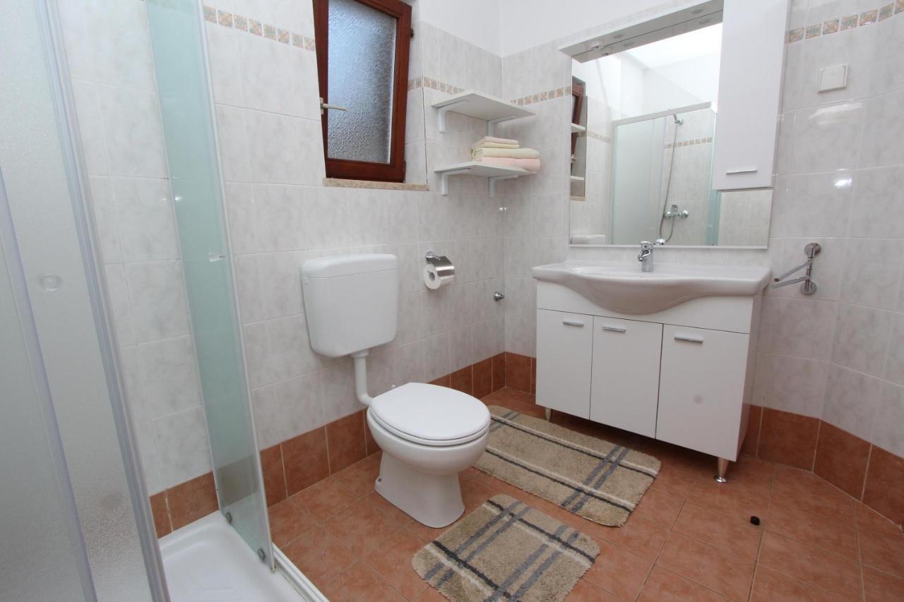 Apartments Mirela Ровінь Екстер'єр фото